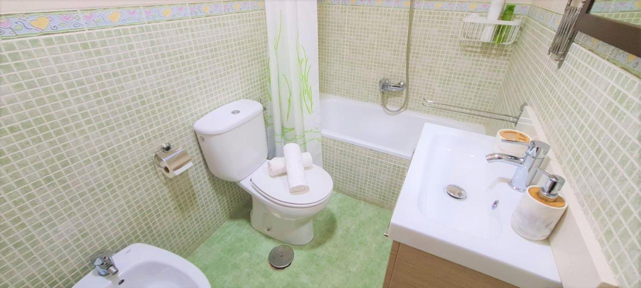 Lovely Centric Apartment อาลิกันเต ภายนอก รูปภาพ